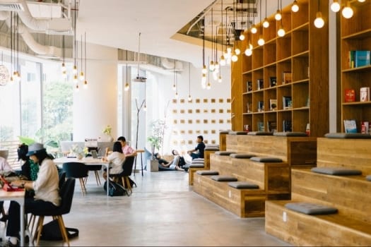 Co-working space – office in Industry 4.0 era Co-working space – office in Industry 4.0 era